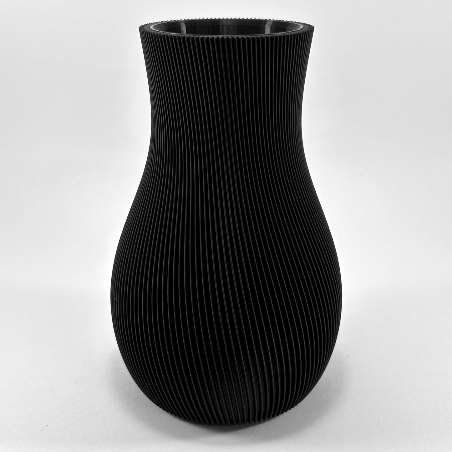 Luma Vase - 20 cm - Sort